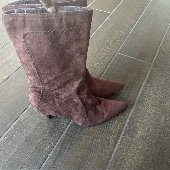 GEORGE Women’s Brown Faux Suede Mid Calf Heeled Western Boots 10 Pointed Toe - Picture 10 of 10